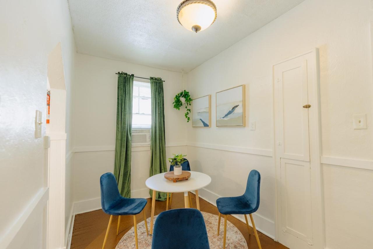 Historic Revival King Bed Midtown Memphis 70 Fast Wifi Free Parking Yes Pets Villa Eksteriør bilde